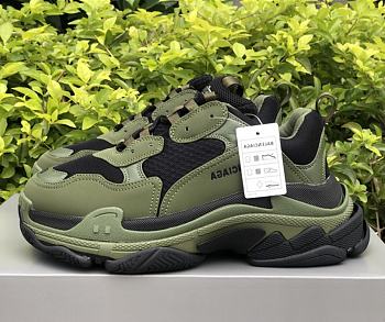 Balenciaga Triple S Army Green 536737 W2FW1 1978