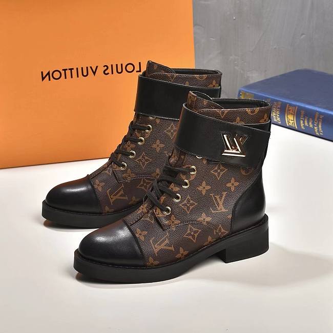 Louis Vuitton Wonderland Flat Ranger 1A2JCT - 1