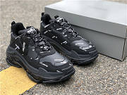 Balenciaga Triple S Black Logo 524039 W2FA1 1090 - 4