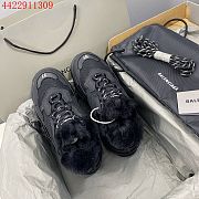 Balenciaga Triple S Sneaker Fur Material Black 668563 W3CQ5 1000 - 3