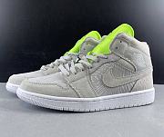 Air Jordan 1 Mid Vast Grey Ghost Green CV3018-001 - 1