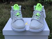 Air Jordan 1 Mid Vast Grey Ghost Green CV3018-001 - 4