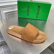 Bottega Veneta Diamond-Quilted Slides Beige - 3