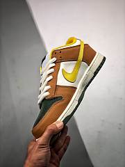 Nike Dunk SB Low Vapour Mineral Yellow 304292-271 - 4