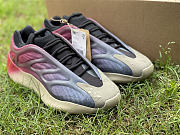 Adidas Yeezy 700 V3 Fade Carbon GW1814 - 5