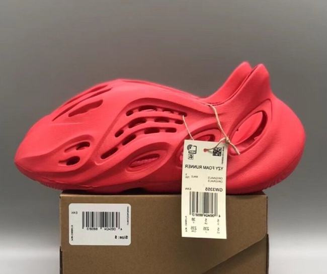 Adidas Yeezy Foam RNNR Vermillion GW3355 - 1