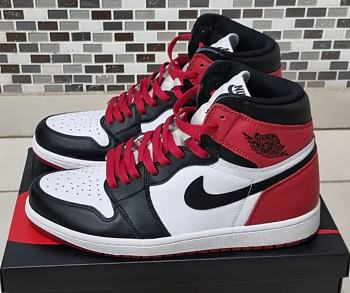 Air Jordan 1 Retro Black Toe (2016) 555088-125