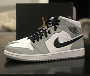 Air Jordan 1 Mid Light Smoke Grey 554725-092 - 1