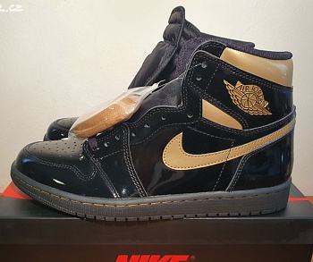 Air Jordan 1 Retro High Black Metallic Gold 555088-032