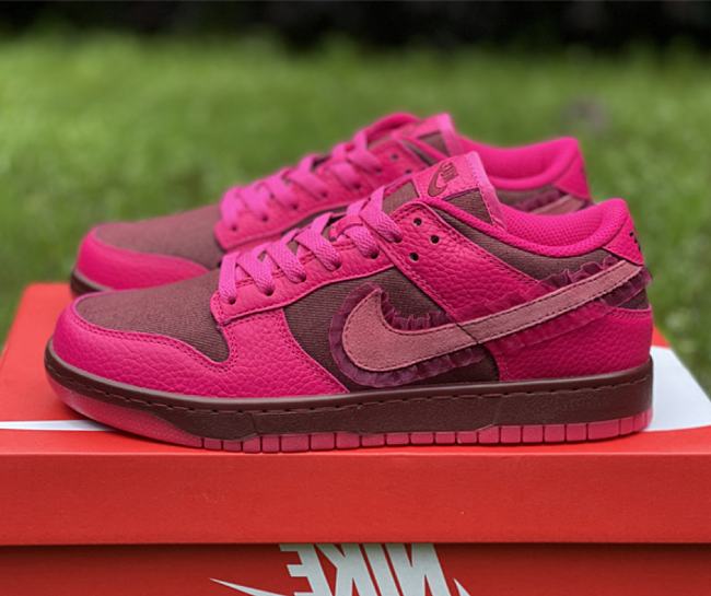 Nike Dunk Low Valentine's Day (2022) DQ9324-600 - 1