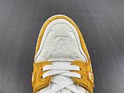 Louis Vuitton Trainer Low White Yellow - 5