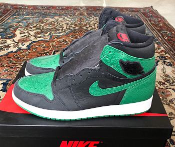 Air Jordan 1 Retro High Pine Green Black 555088-030