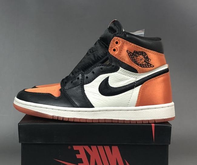 Air Jordan 1 Retro High Satin Shattered Backboard AV3725-010 - 1