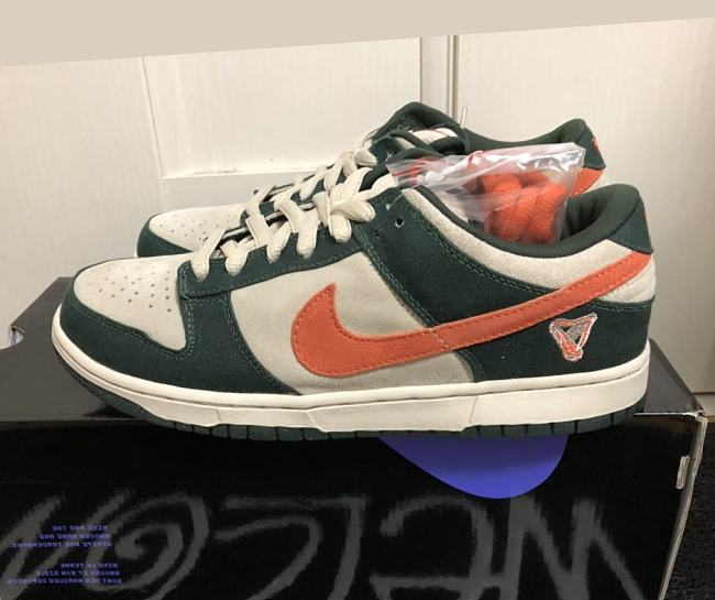 Nike Dunk SB Low Eire 304292-185 - 1