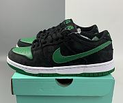 Nike SB Dunk Low Pro J Pack Black Pine Green BQ6817-005 - 1