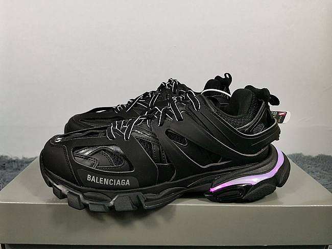 Balenciaga Track Trainers Black (LED Version) 542436 W1GB1 1000 - 1