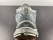 Balenciaga Runner Demna Grey Silver 677402 W3R8L 8100 - 3