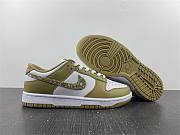 Nike Dunk Low Essential Paisley Pack Barley DH4401-104 - 2