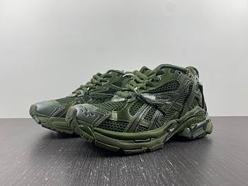 Balenciaga Runner Demna Army Green 577402 W1RN3 2025