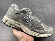 New Balance 2002R Marblehead Light Aluminum ML2002RC - 2