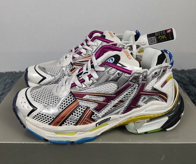 Balenciaga Runner Demna Multicolor 677403 W3RB6 8123 - 1