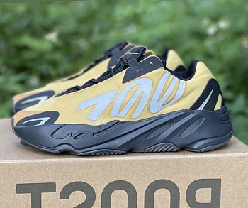 Adidas Yeezy Boost 700 MNVN Honey Flux GZ0717