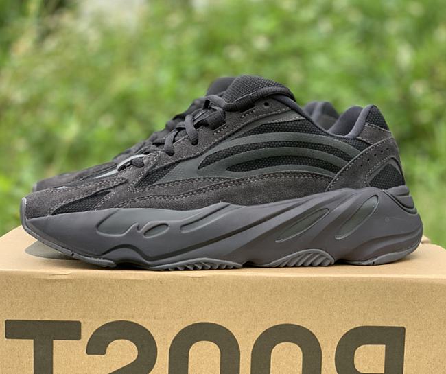 Adidas adidas Yeezy Boost 700 V2 Vanta FU6684 - 1