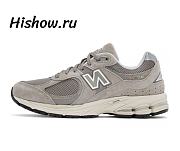 New Balance 2002R Marblehead Light Aluminum ML2002RC - 1