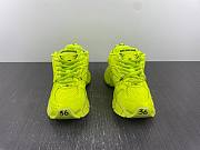 Balenciaga Runner Demna Luminous Green 677402 W3RB4 7510 - 3