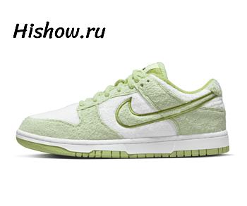 Nike Dunk Low SE Fleece Pack Honeydew DQ7579-300