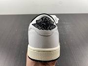 Air Jordan 1 Low Fragment x Travis Scott Black White - 2