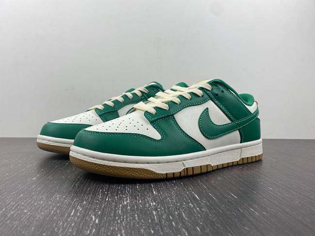 Nike Dunk Low Malachite University Gold FB7173-131 - 1